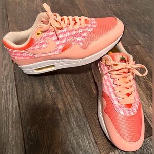 Air Max 1 Premium Strawberry Lemonade